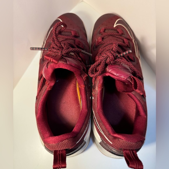 NIKE Air Max Lebron James 13 XIII - Low Team Red Gum - Men's Size 10 -831925-610 - Picture 4 of 15